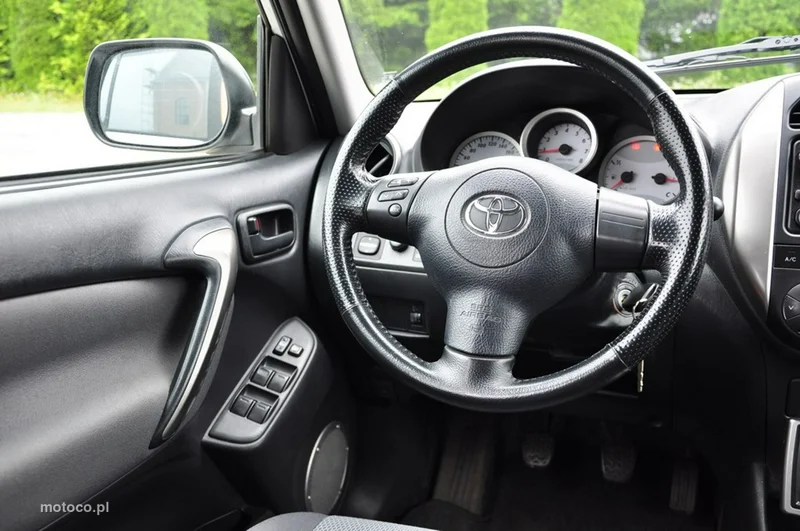Toyota RAV 4 XA30 31