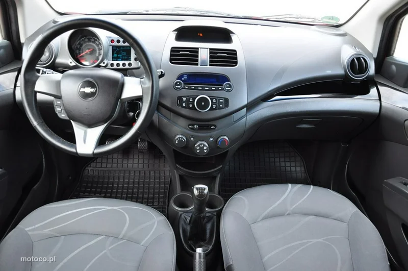 Chevrolet Spark 30