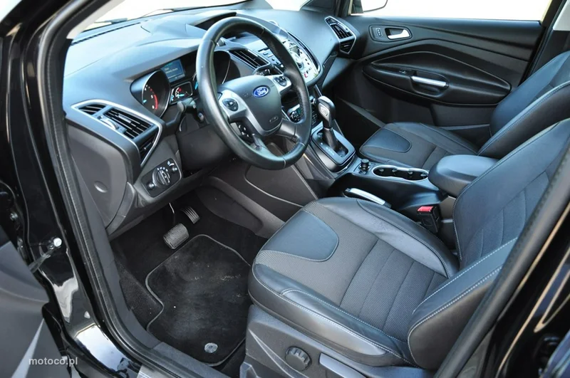 Ford Kuga II 31