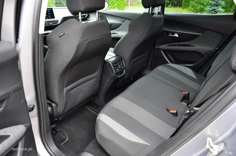 Peugeot 3008 24