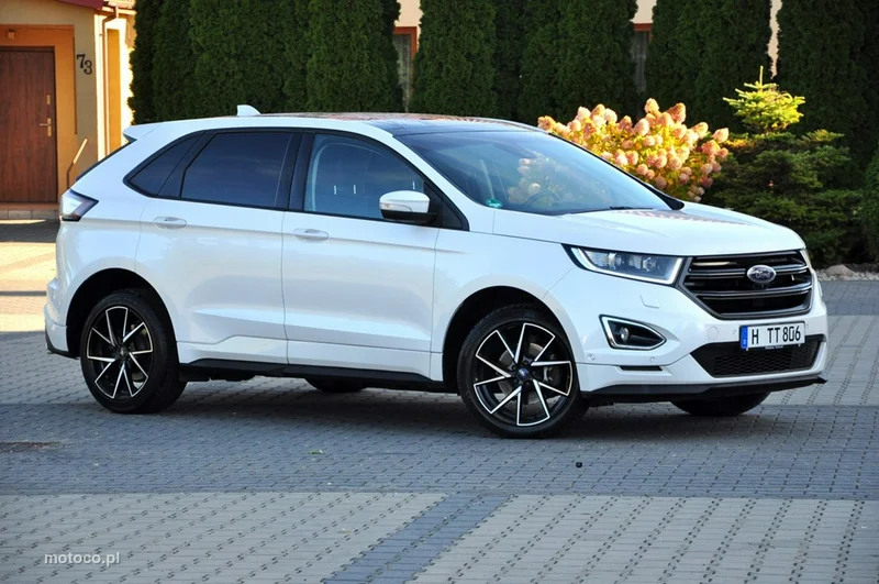 Ford Edge 10