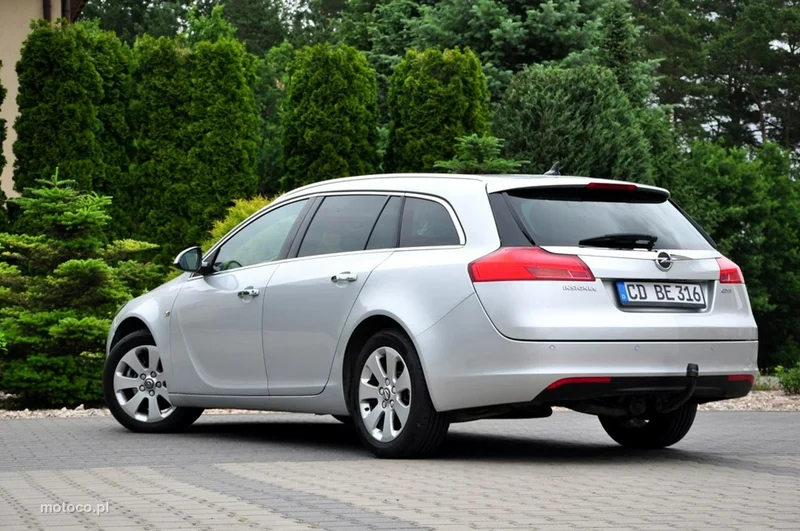 Opel Insignia Sports Tourer 18