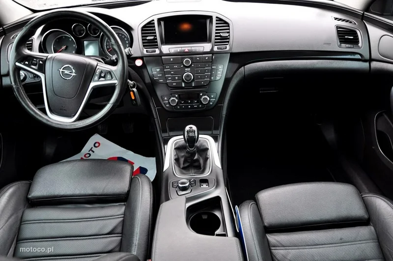 Opel Insignia Sports Tourer 30