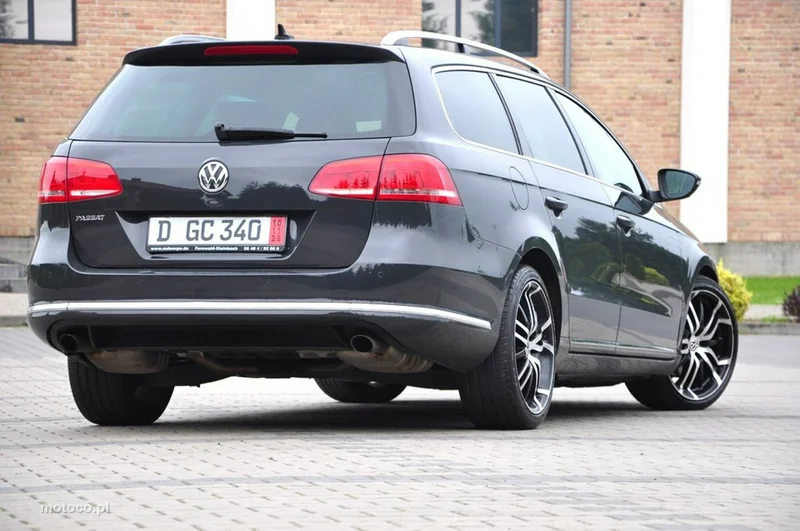 Volkswagen Passat Variant B7 11