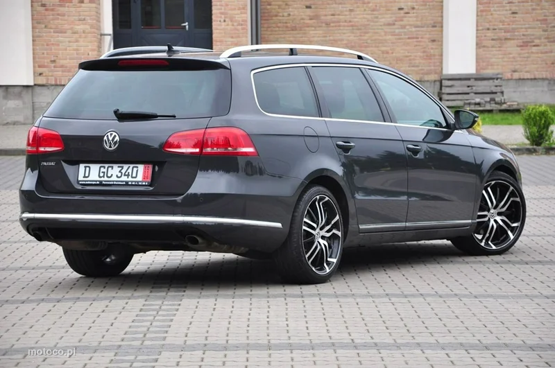 Volkswagen Passat Variant B7 9