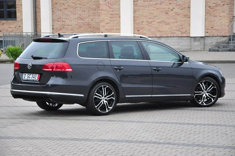 Volkswagen Passat Variant B7 10