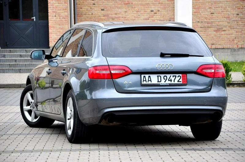 Audi A4 B8 18