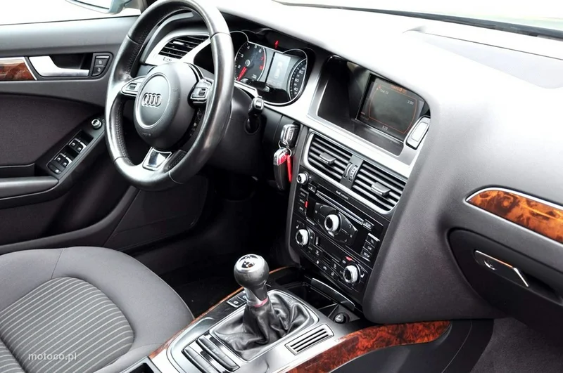 Audi A4 B8 26