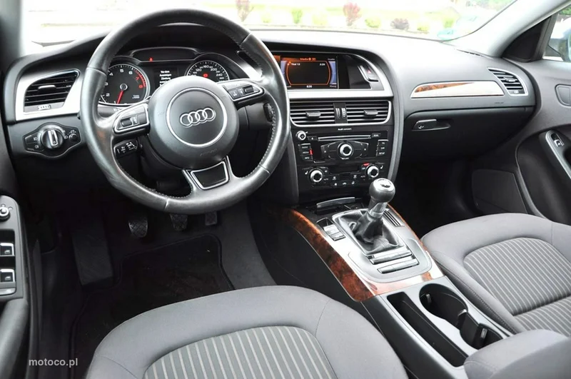 Audi A4 B8 32