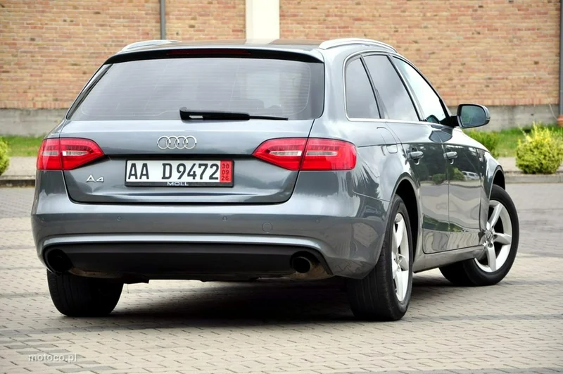 Audi A4 B8 8