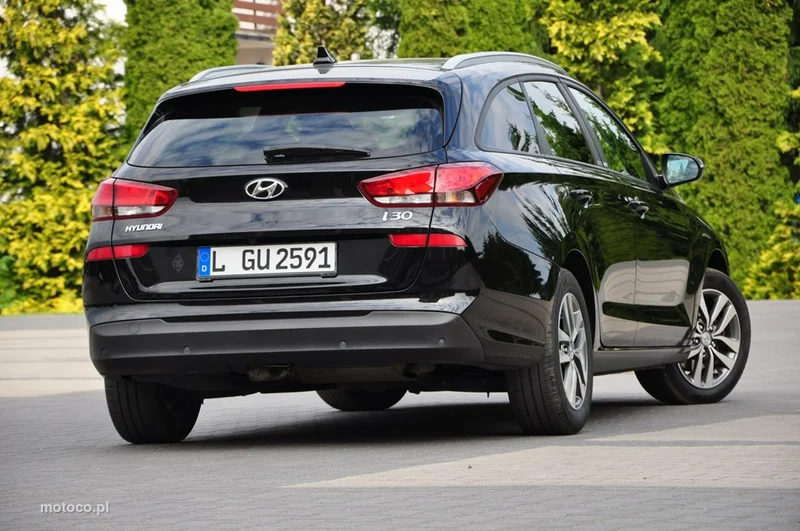 Hyundai i30 16