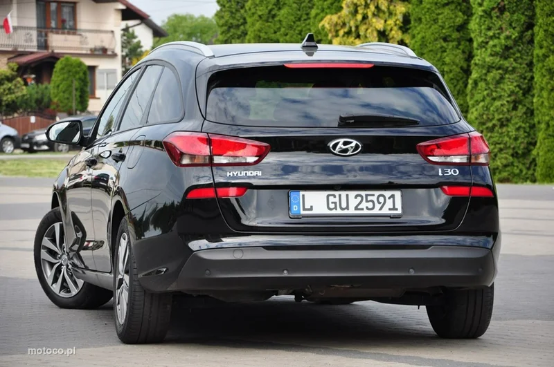 Hyundai i30 19