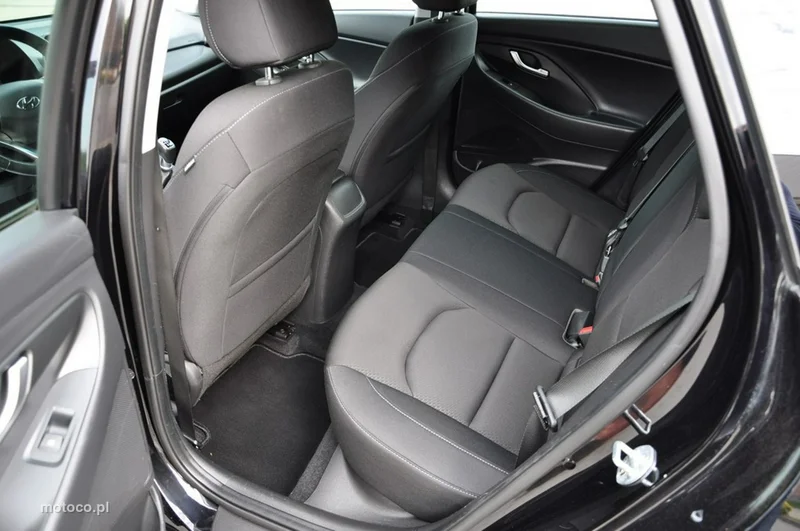 Hyundai i30 24