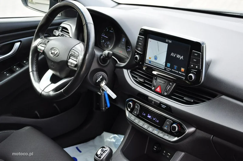 Hyundai i30 27
