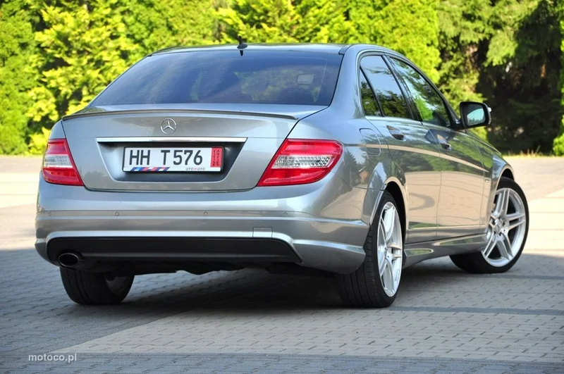 Mercedes-Benz Klasa C W204 C 220 14