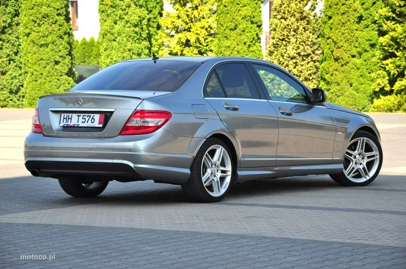 Mercedes-Benz Klasa C W204 C 220 15