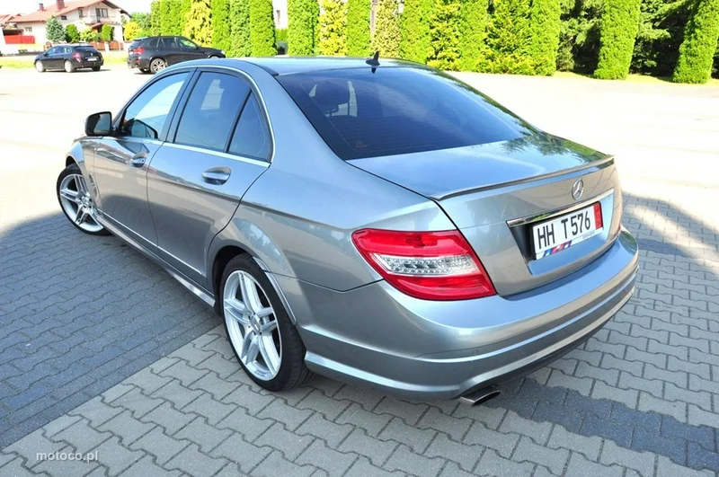 Mercedes-Benz Klasa C W204 C 220 24