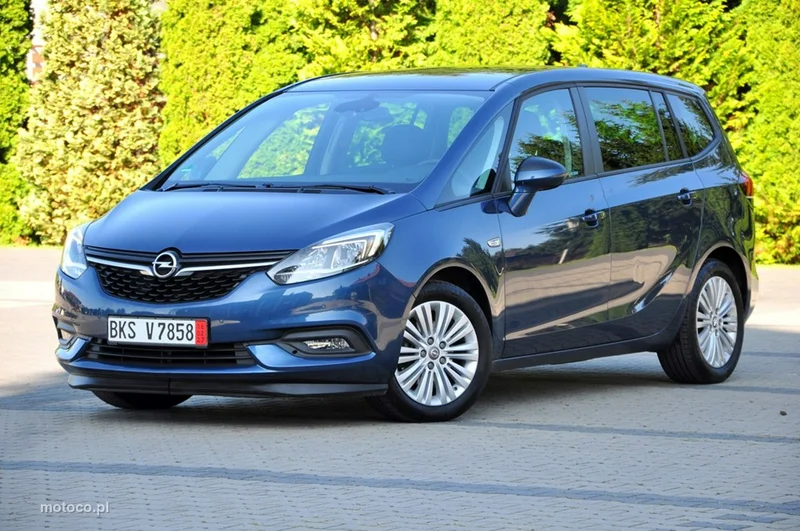 Opel Zafira C Tourer 3