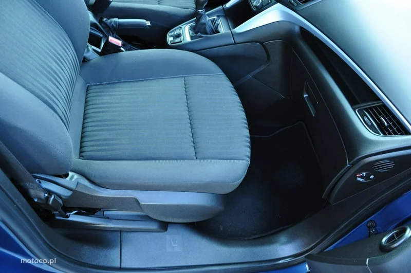 Opel Zafira C Tourer 29