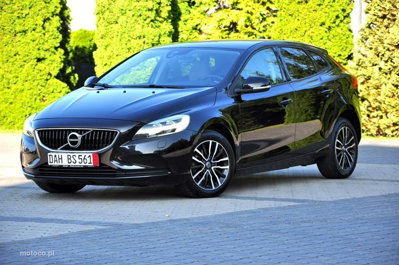 Volvo V40 3