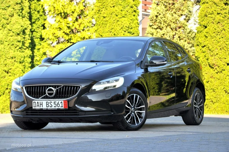 Volvo V40 5