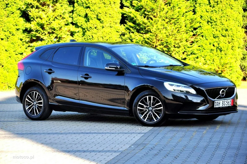 Volvo V40 10