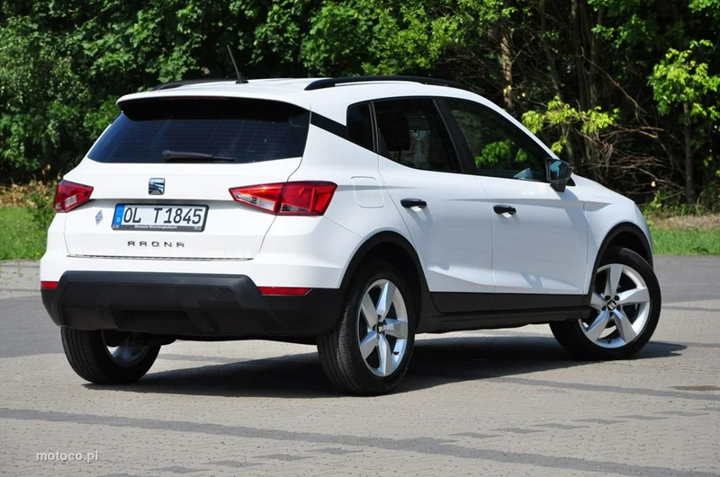 Seat Arona 14