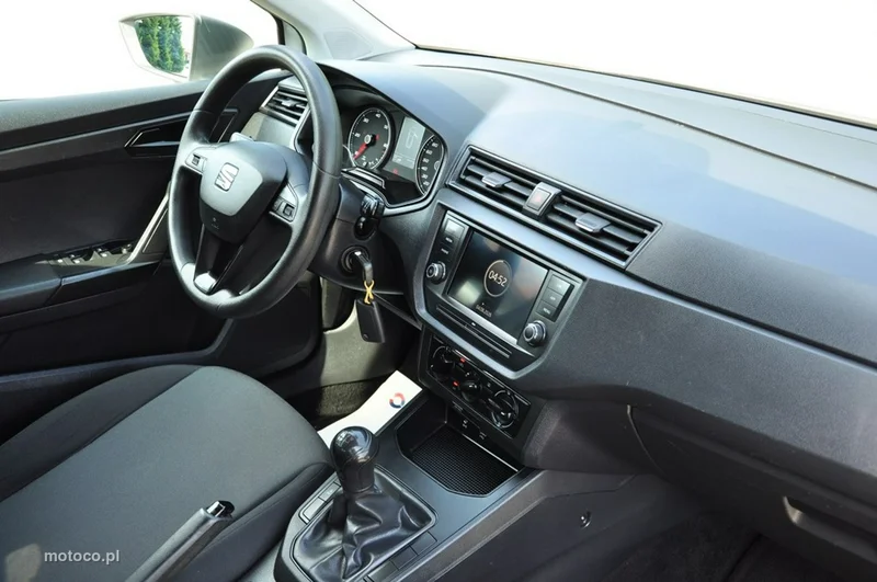 Seat Arona 27
