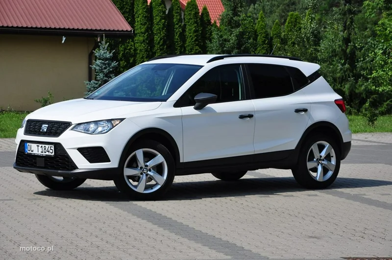 Seat Arona 4