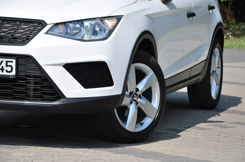 Seat Arona 6