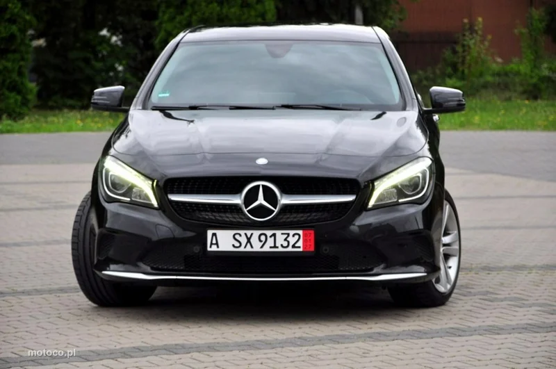 Mercedes-Benz CLA C117 CLA 180 2