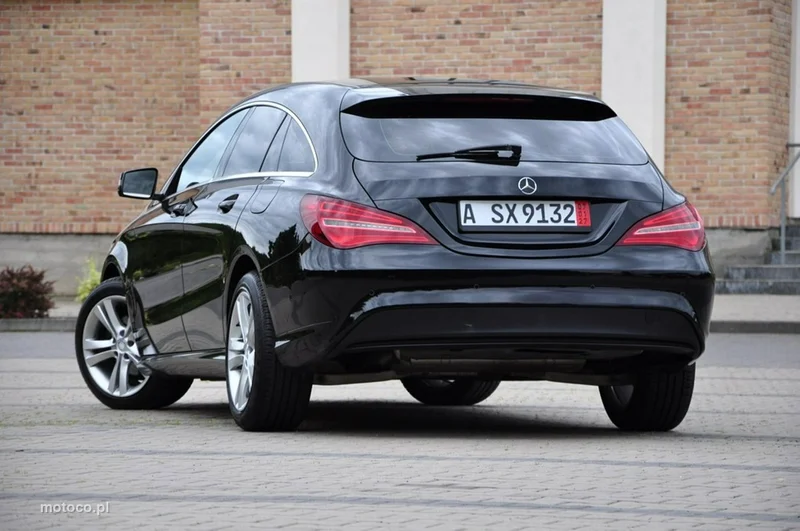 Mercedes-Benz CLA C117 CLA 180 22