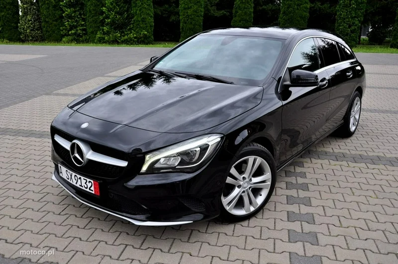 Mercedes-Benz CLA C117 CLA 180 7