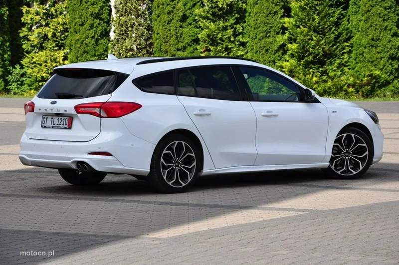 Ford Focus IV 16