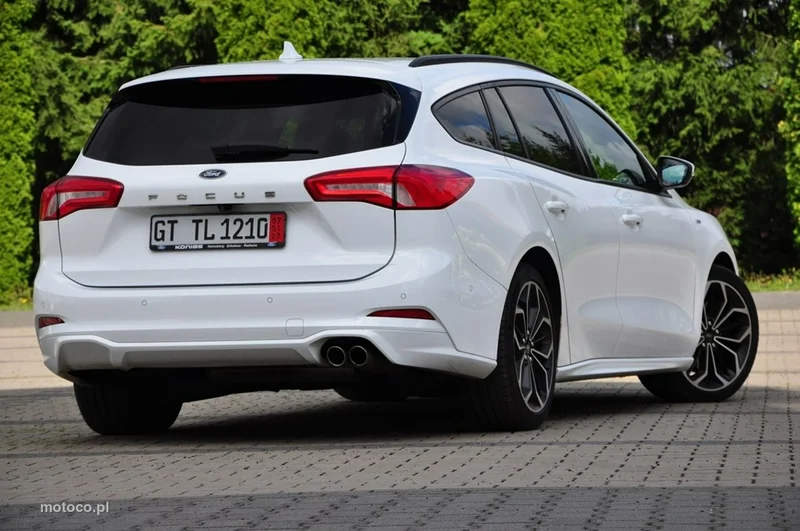Ford Focus IV 17