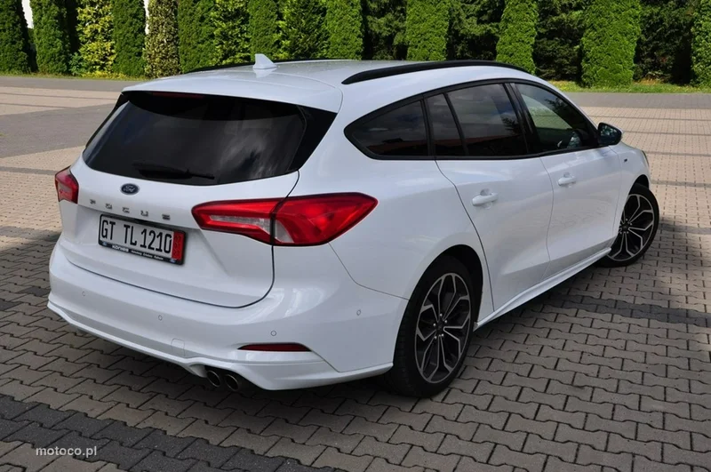 Ford Focus IV 19