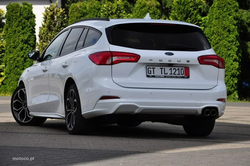Ford Focus IV 23
