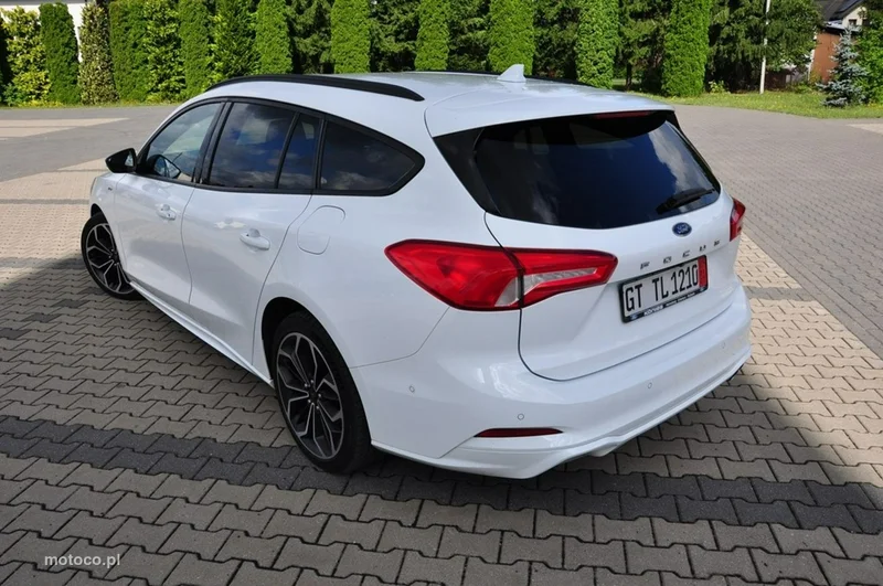 Ford Focus IV 24