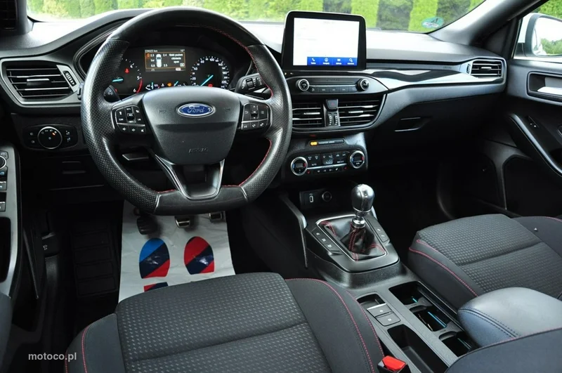 Ford Focus IV 38