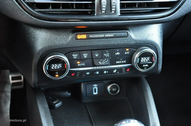 Ford Focus IV 40