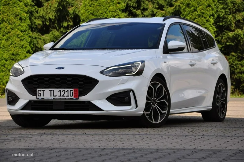 Ford Focus IV 5