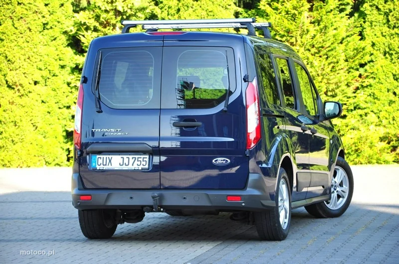 Ford Transit Connect 13