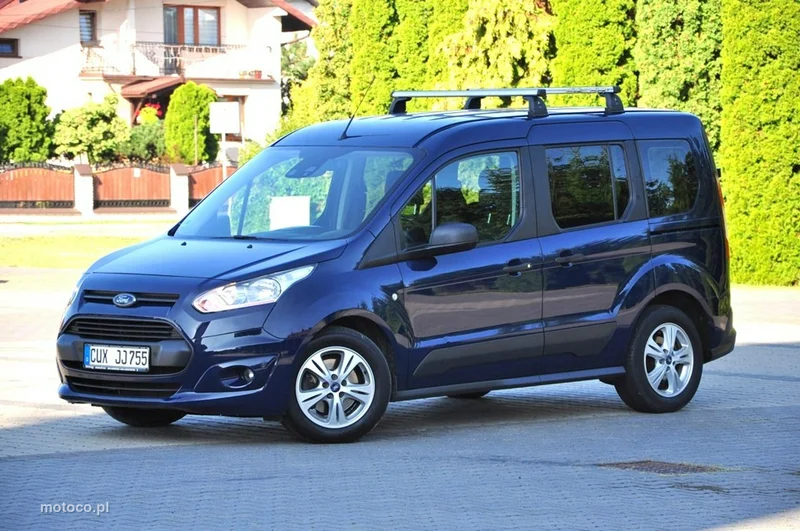 Ford Transit Connect 4