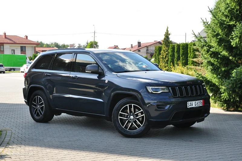 Jeep Grand Cherokee 2