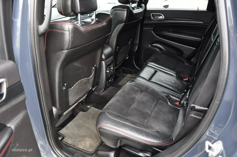 Jeep Grand Cherokee 29