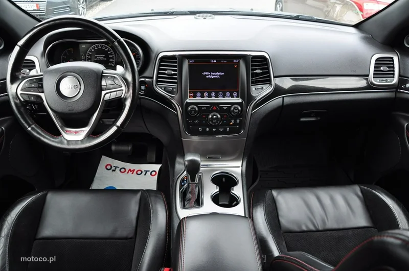Jeep Grand Cherokee 36