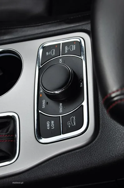 Jeep Grand Cherokee 42