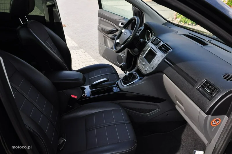 Ford Kuga II 33