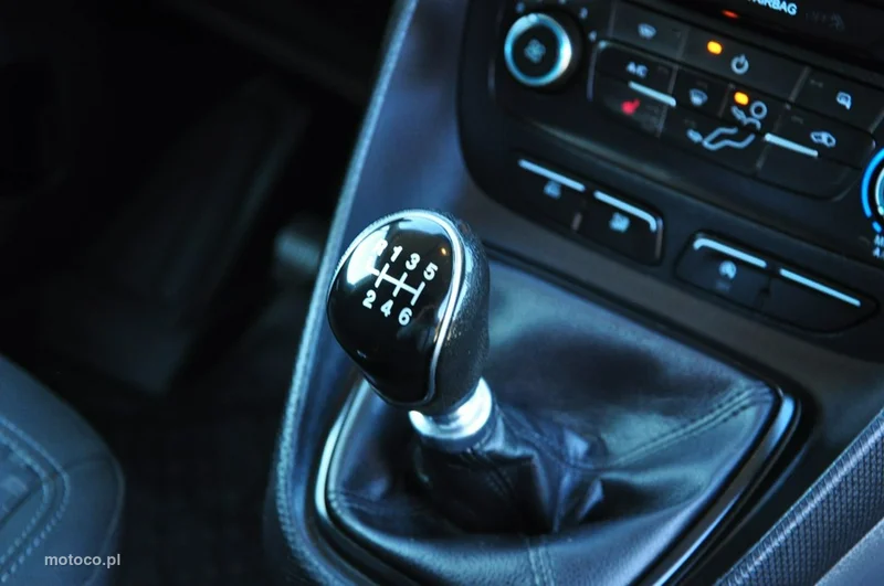 Ford Transit Connect 27