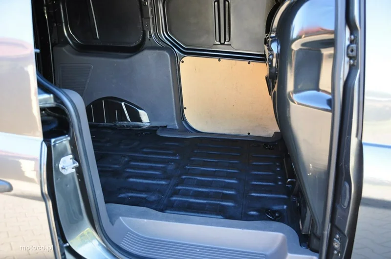 Ford Transit Connect 30